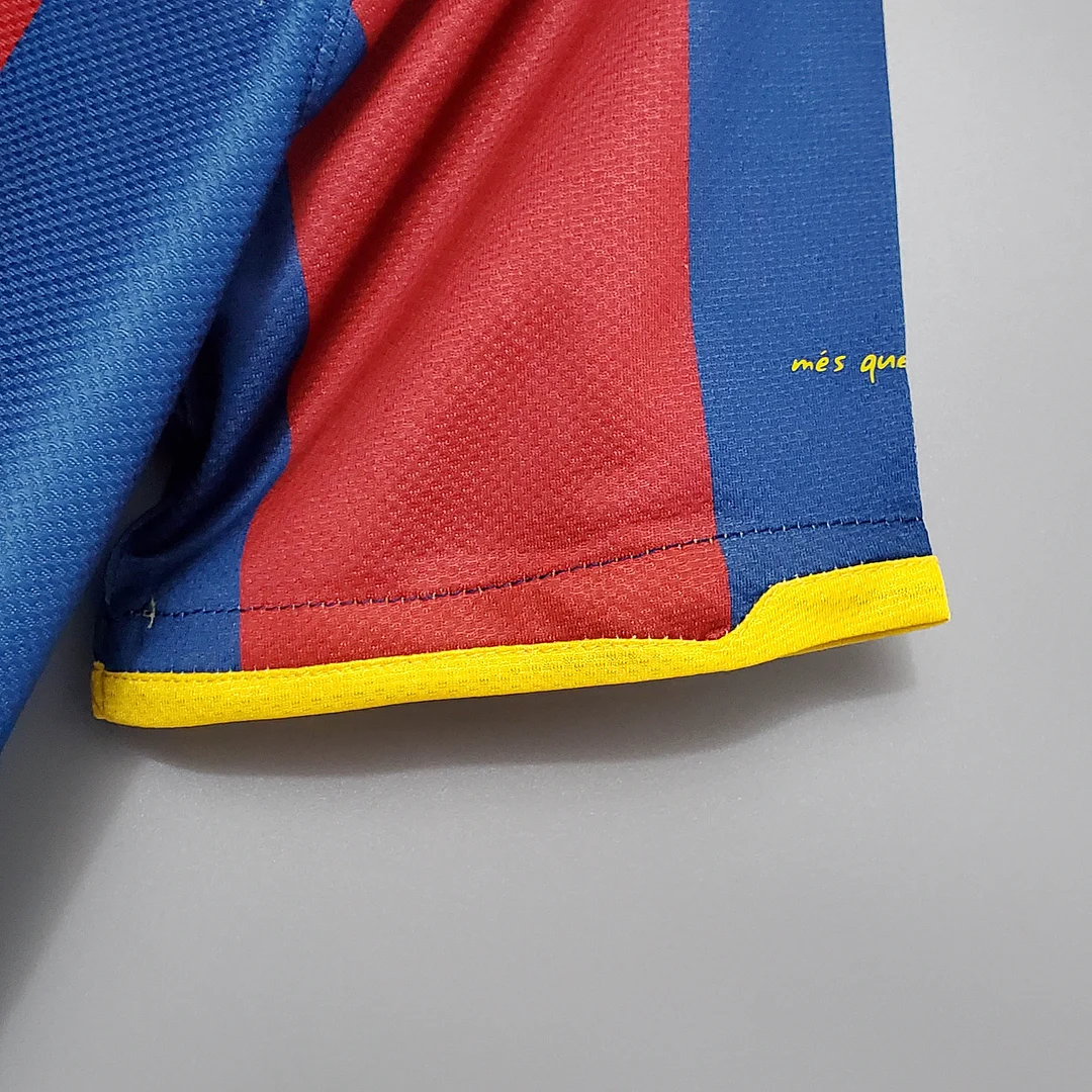 Retro Barcelona Home 2010/2011 - Image 9