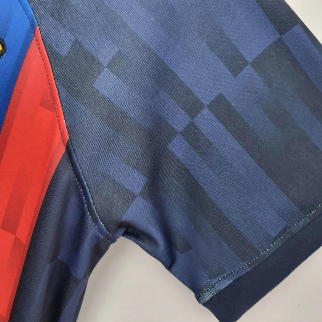 Barcelona Home 2022/2023 - Image 5