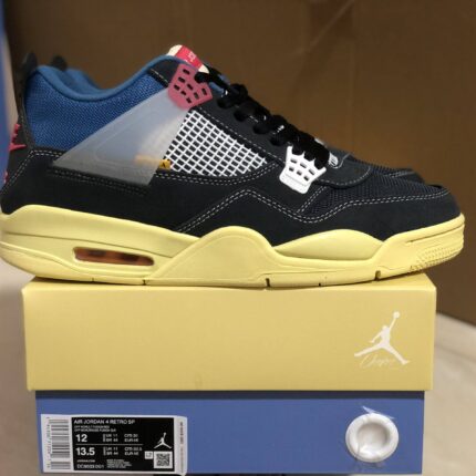 Union x Air Jordan 4