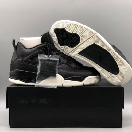 Air Jordan 4 retro pony hair black retro basketball shoes black and white peak