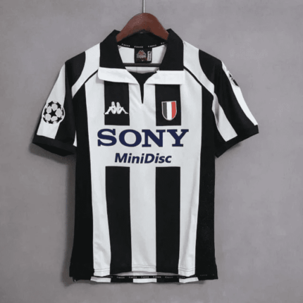 Retro Juventus Home 1997/1998