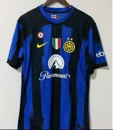 Edizione speciale Versione giocatore a due stelle del Campionato casalingo dell'Inter