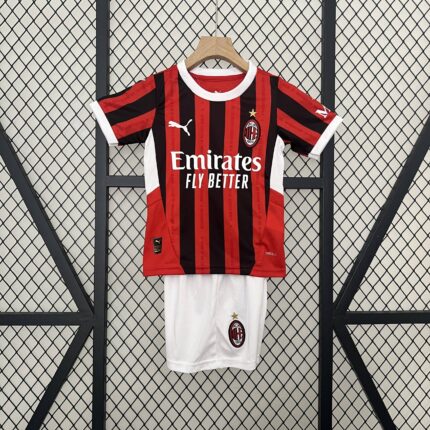 24/25 kids AC Milan home size: 16-28