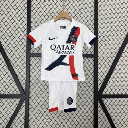 24/25 Kids PSG Away Size: 16-28