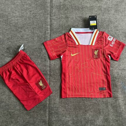 2425 Liverpool 16-28 at home