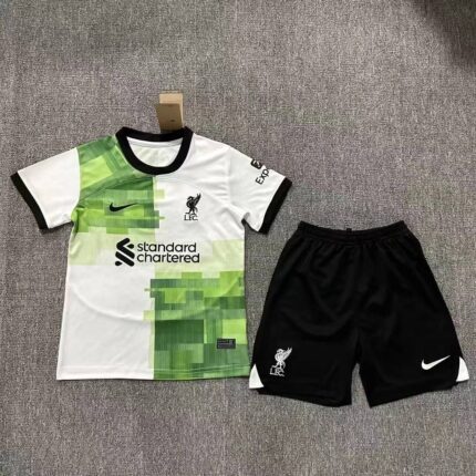 Liverpool Away Kids 2023/2024