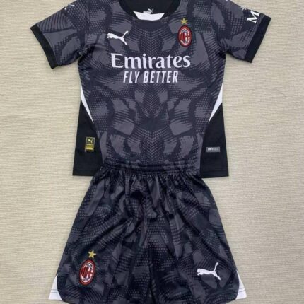 24/25 kids AC Milan size: 16-28