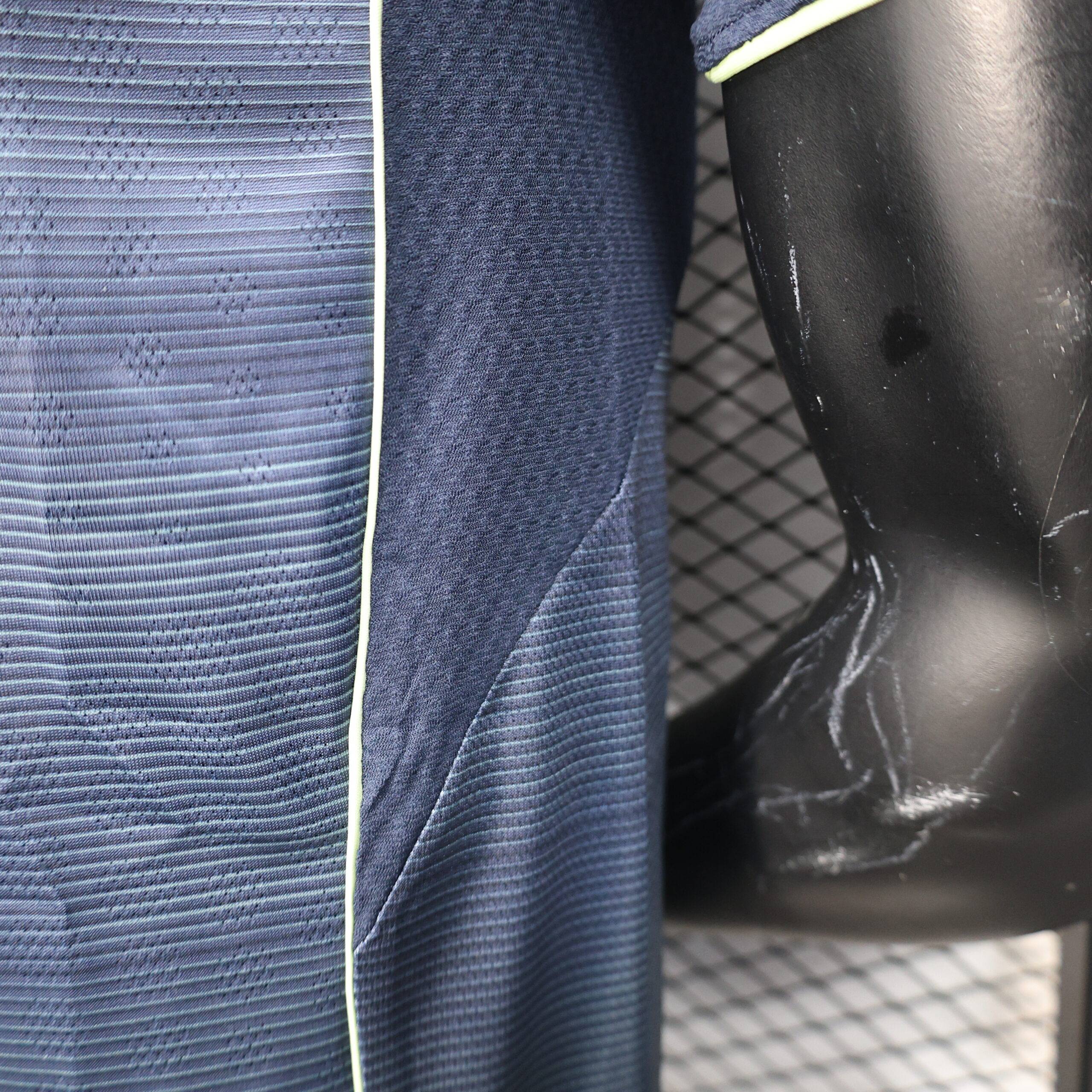 Replica Maglia Real Madrid Away 25/26 versione Player