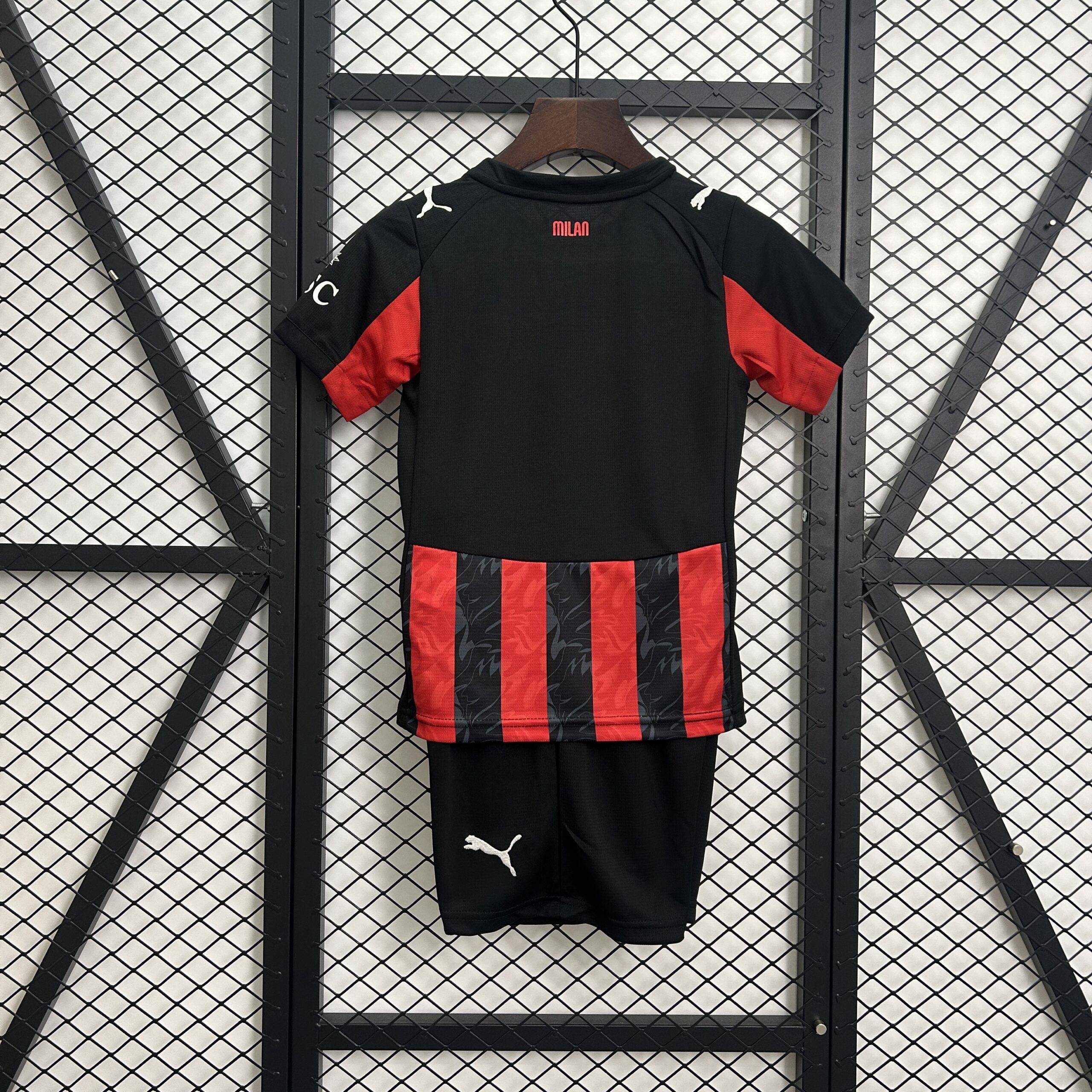 Maglia Home AC Milan bambino stagione 2025-2026 in rosso e nero
