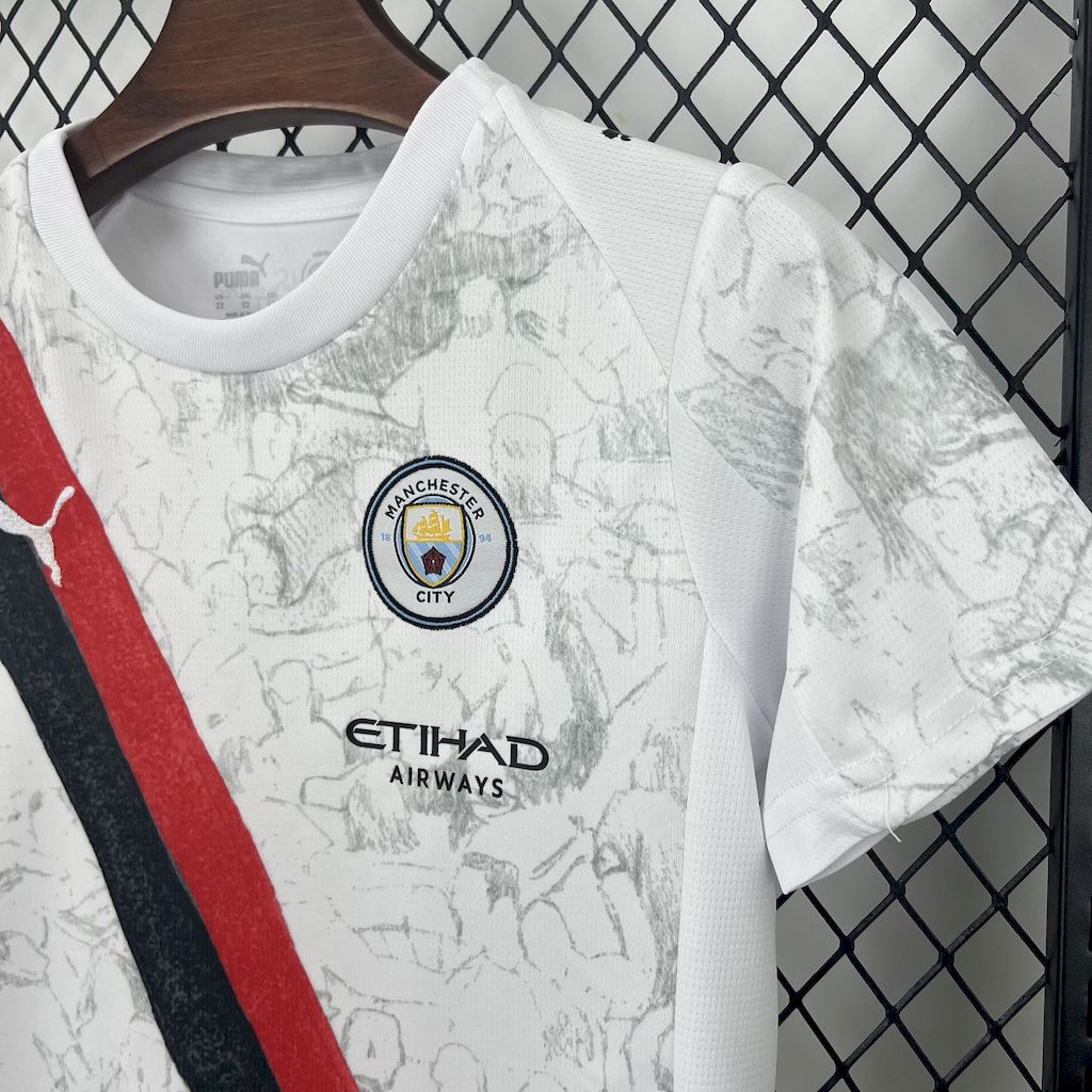 Manchester City 2025/26 Away Kids Kit - Image 5