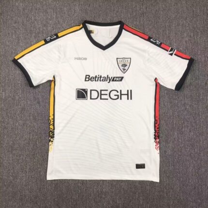 2526 Lecce away